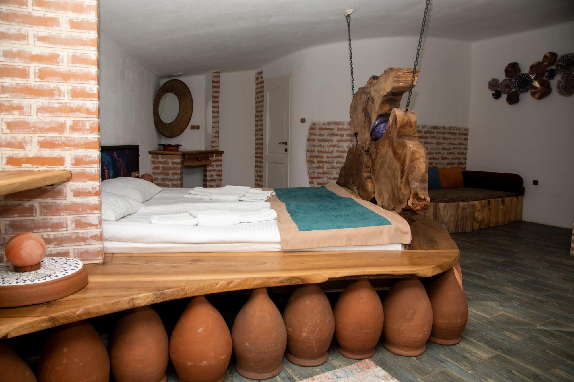 Art Chalet أخالتسيخه الغرفة الصورة